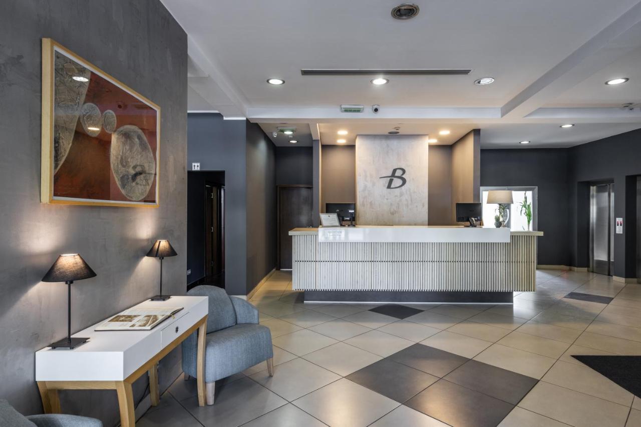 贝尔格莱德b酒店 外观 照片