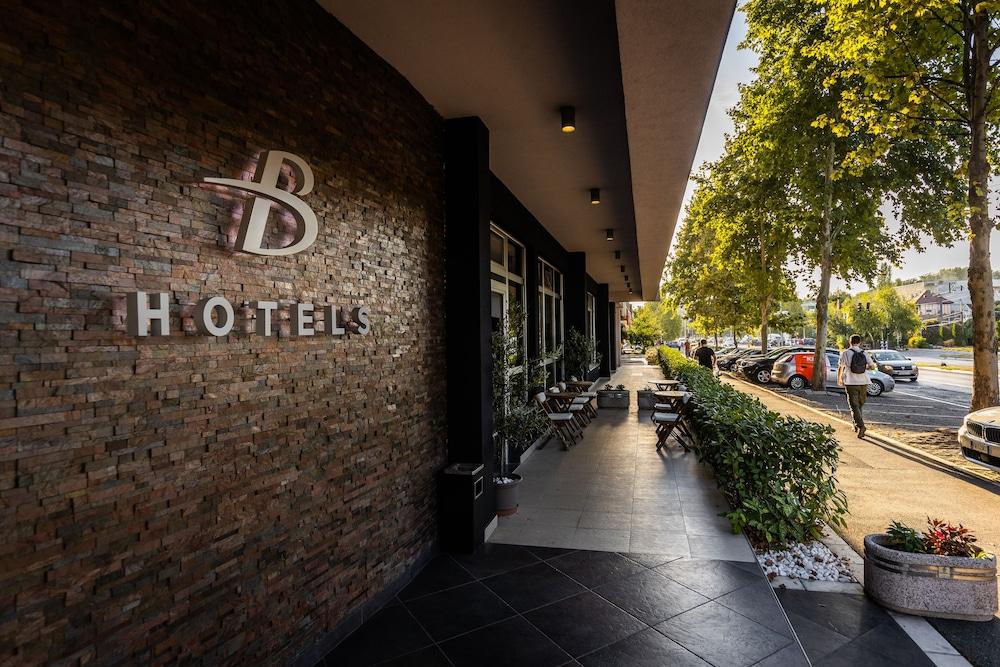 贝尔格莱德b酒店 外观 照片